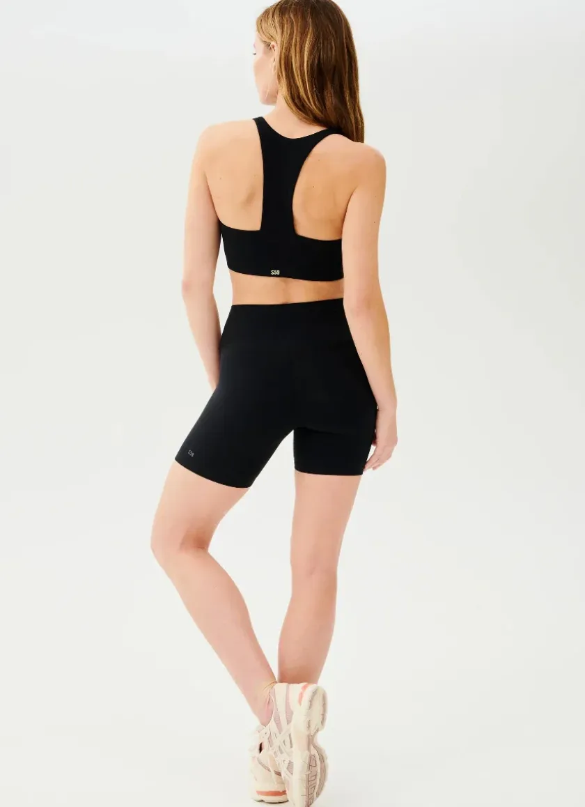Airweight High Waist 6” Short