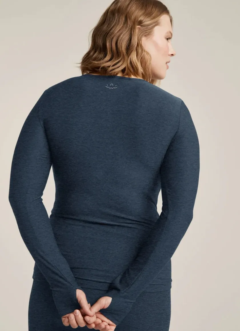 Featherweight Classic Crew Pullover